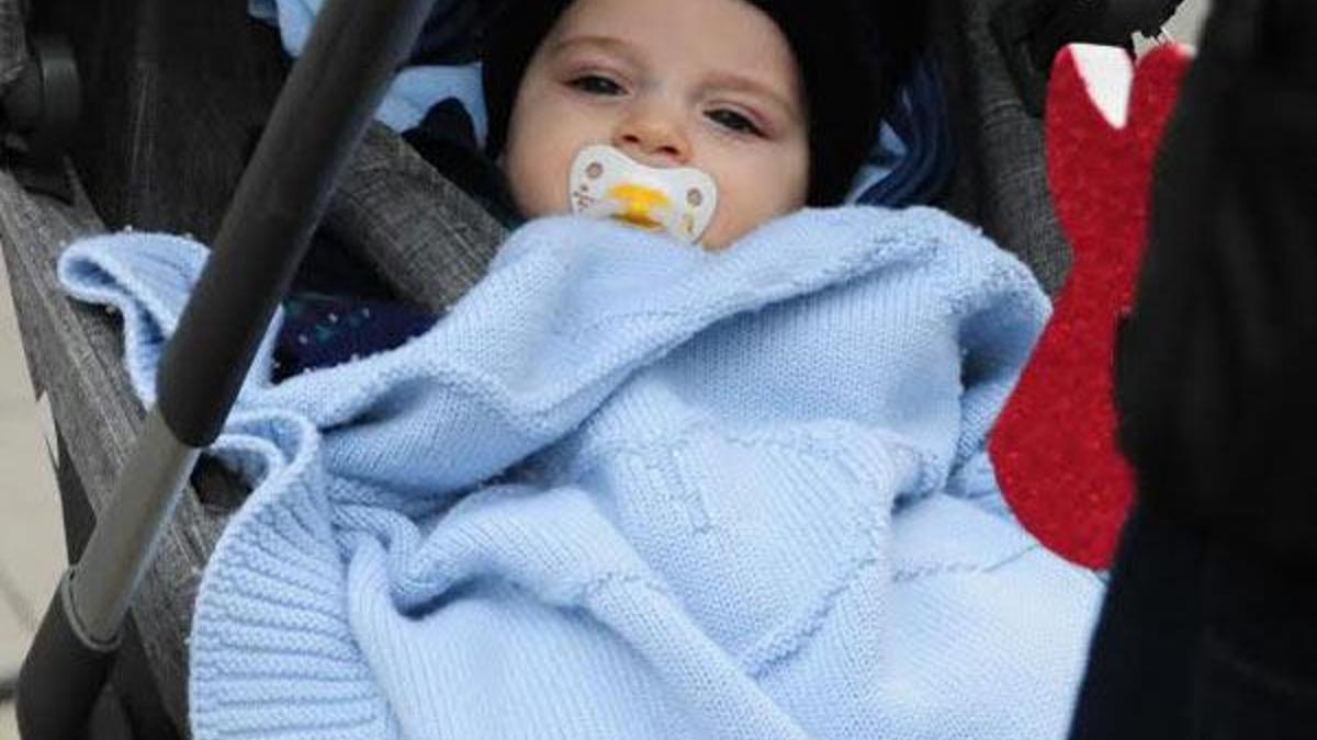 Ebru Akel'in minik oğlu büyüdü