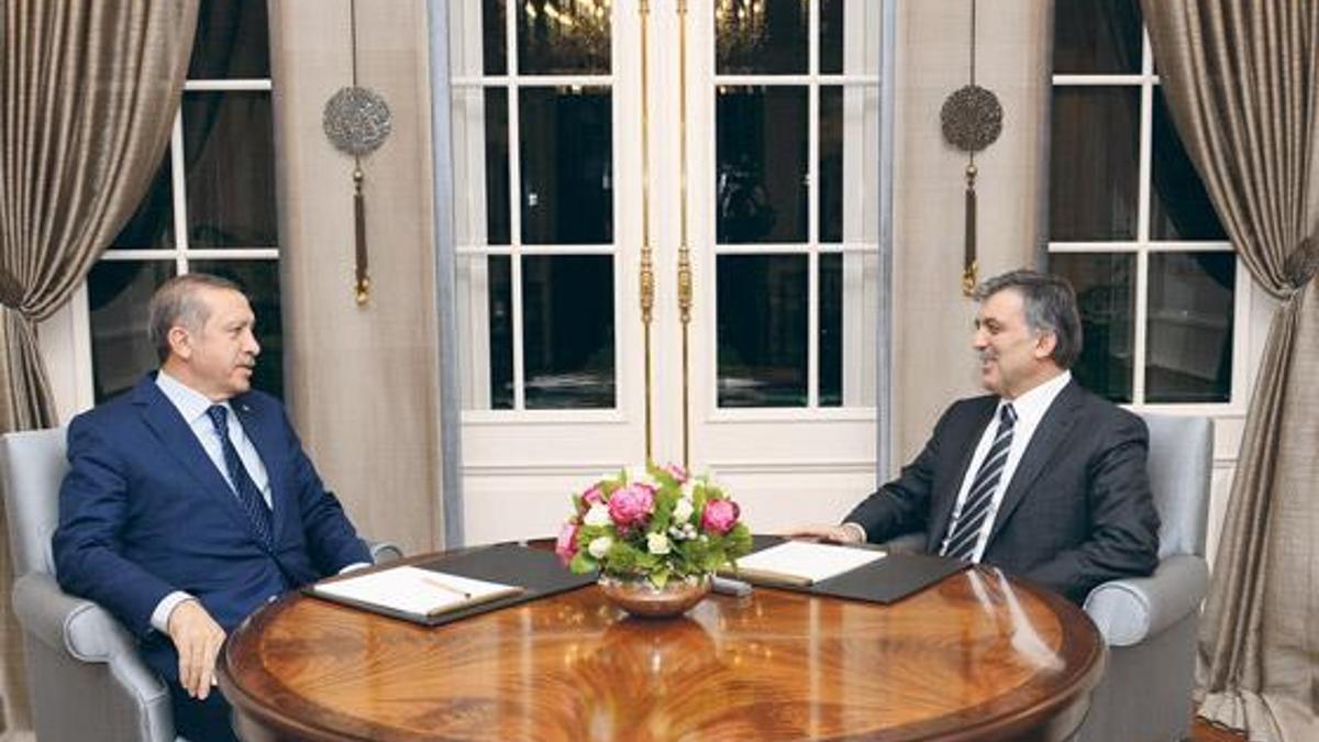 Abdullah Gül: Uzlaşın!