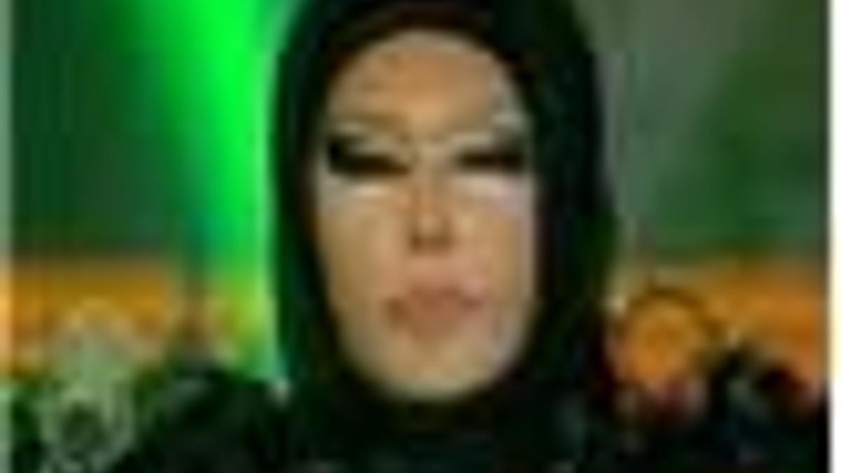 Bülent Ersoy'dan Nazlı Ilıcak'a sert cevap