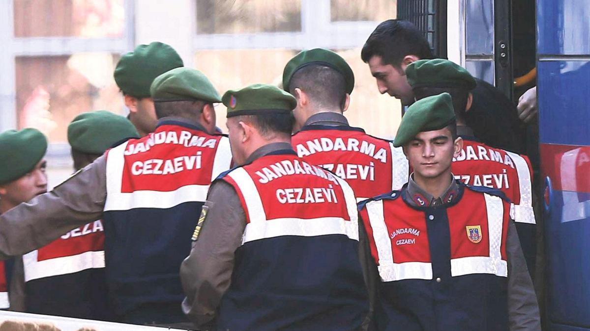 Polisin savunması, ailesini çileden çıkarttı