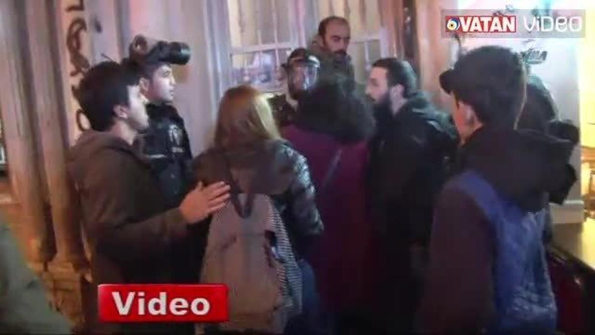 Kadın eylemciye polis dayağı!