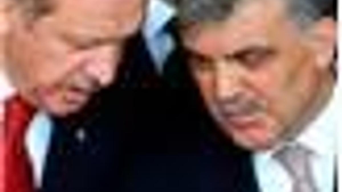 Gül'den Hakan Fidan açıklaması!