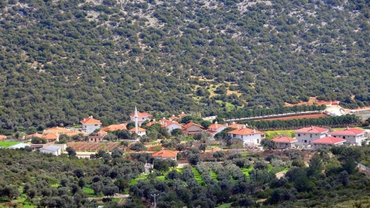 Urla'daki villa tartışması bitmiyor!