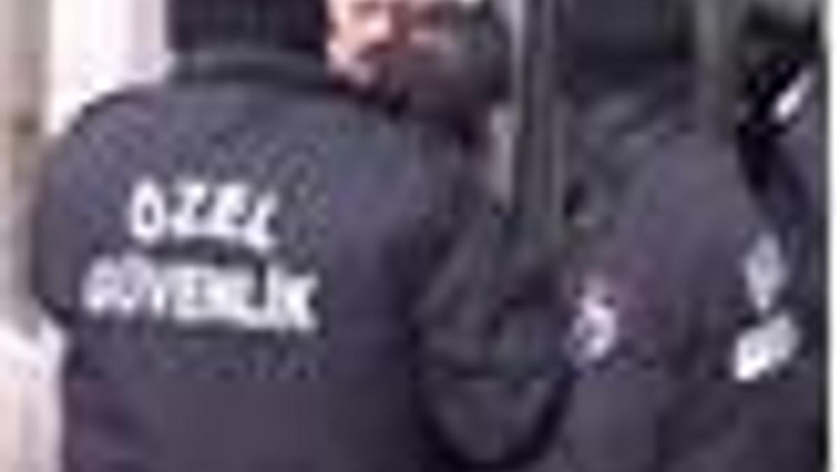Adliye önünde vuruldu!