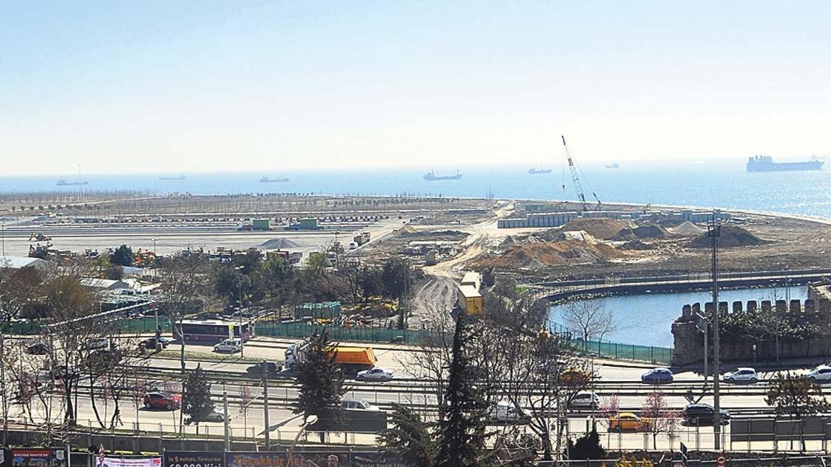 Yenikapı ilk mitingine hazırlanıyor