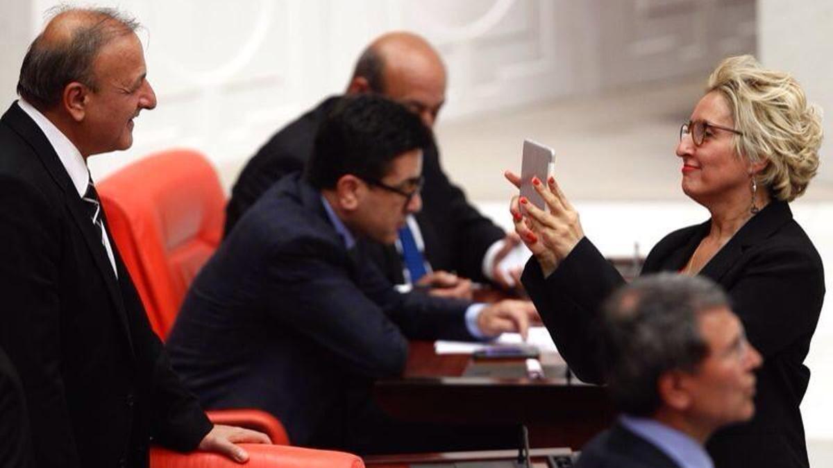 Melda Onur: CHP'liler inanmadı, AK Partililer 'Bizi de çekin' dedi