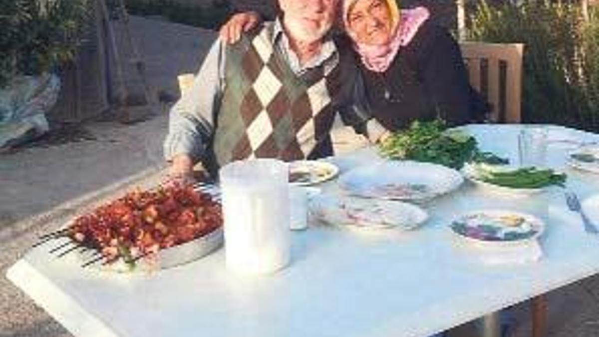 Sabiha ile Van Der Vaart evliliğe doğru!