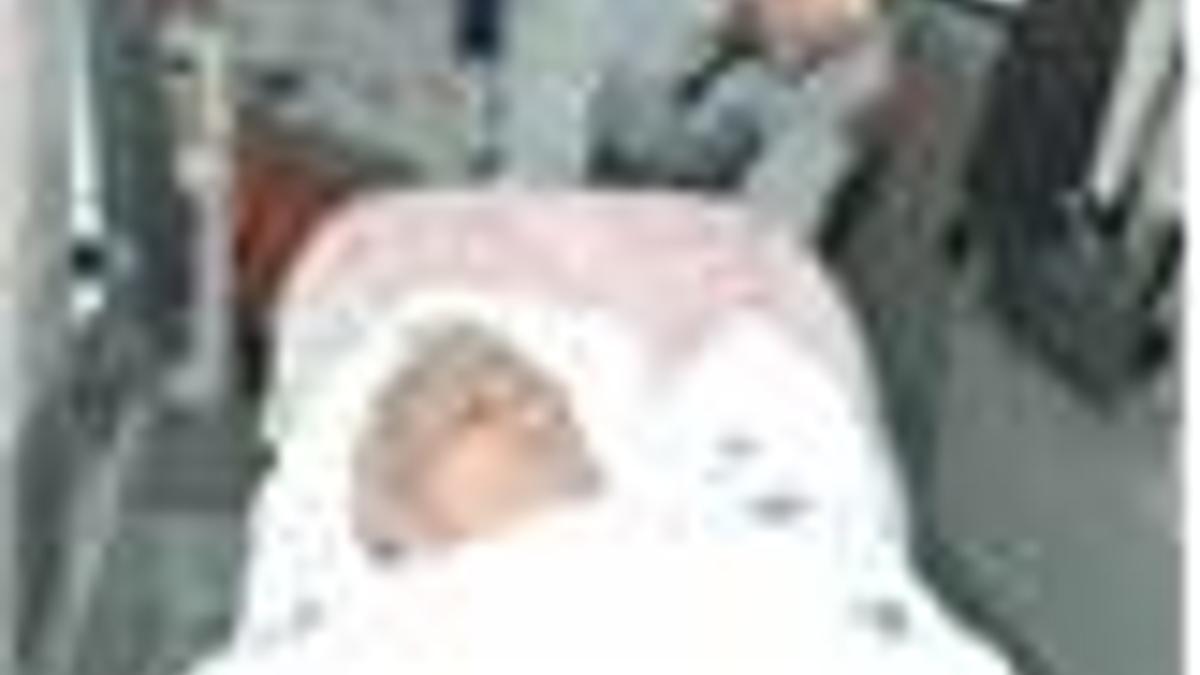 Ameliyattan çıkıp cenazeye gitti