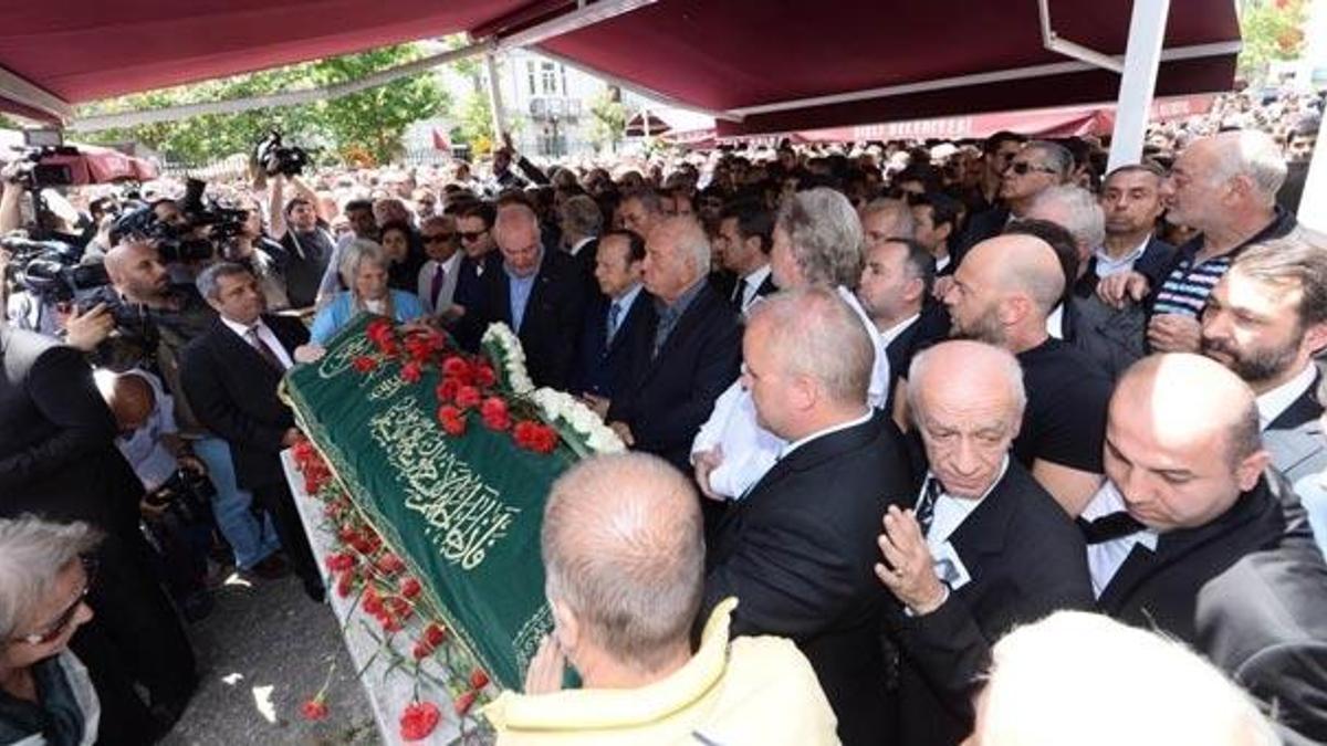 Zehra'nın gözyaşları sel oldu