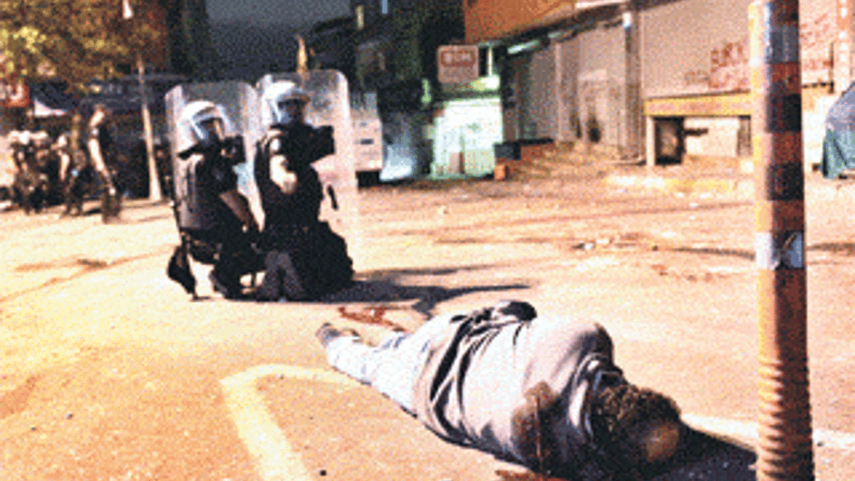 Polis silahları inceleme altında