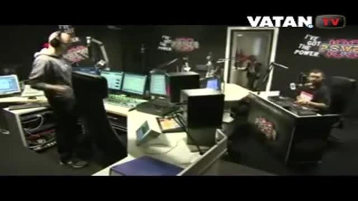 Nazlı Ilıcak yine çok şaşırttı!