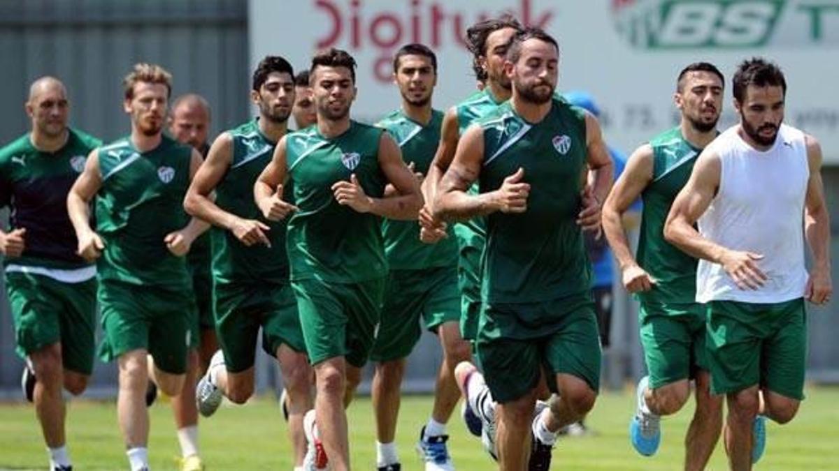 Bursaspor ara vermedi