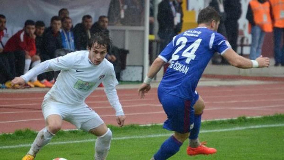 Karabük penaltılarla turladı