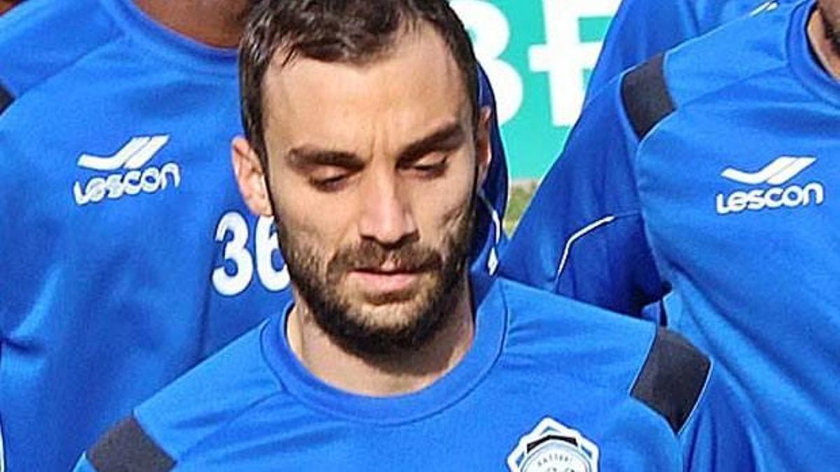 Bedelli yapacağını açıklayan ilk futbolcu: Cenk Ahmet