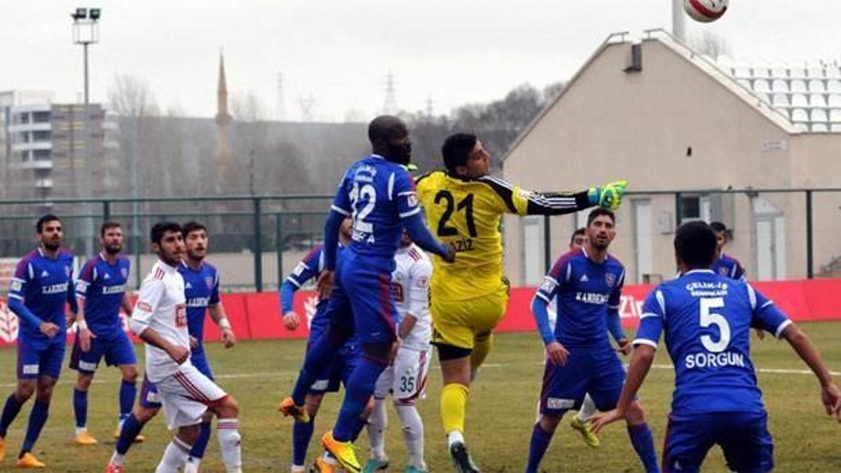 Karabükspor dibe vurdu!