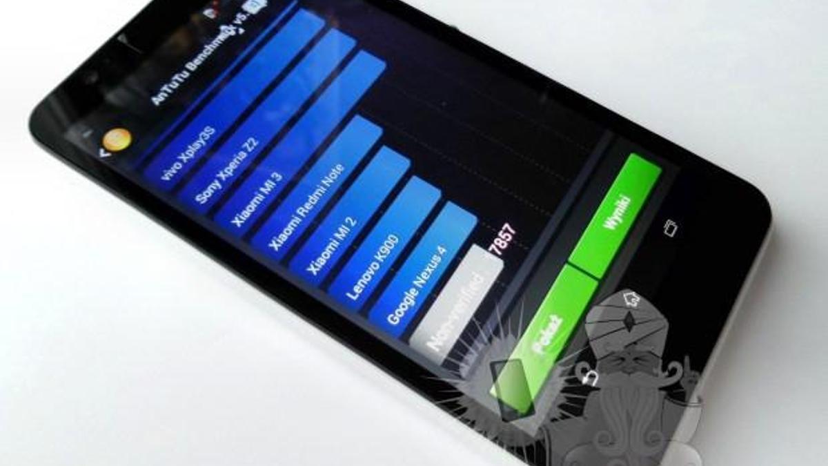 Xperia E4'ün ilk görüntüleri ortaya çıktı