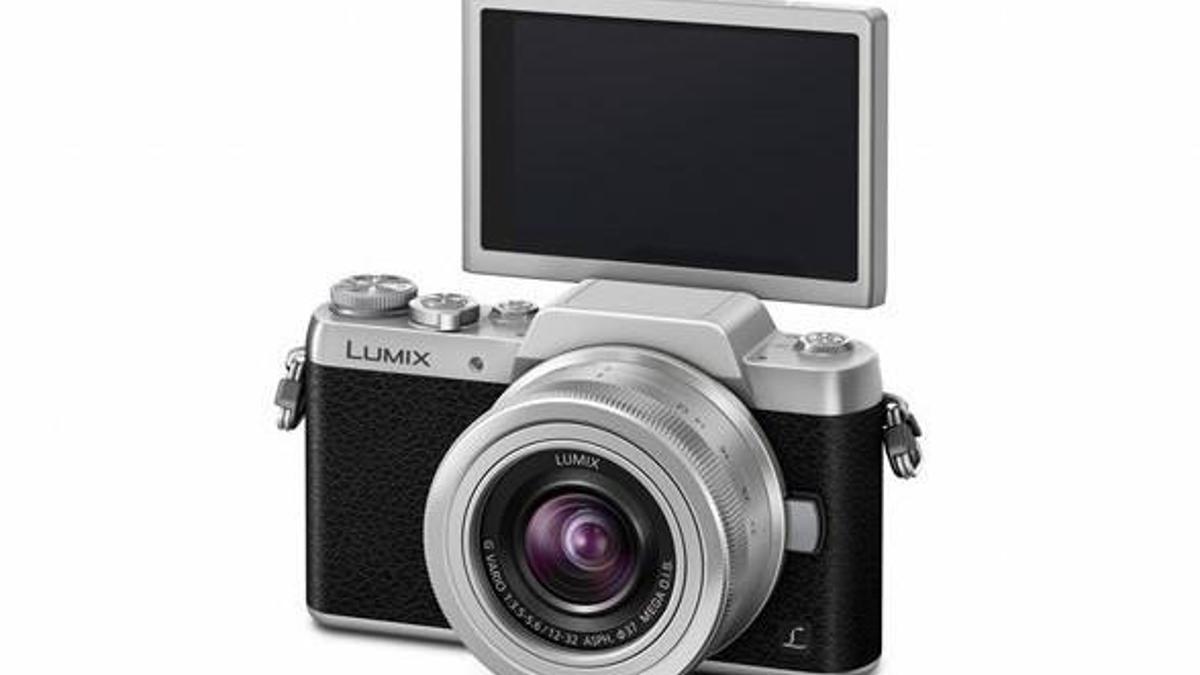 Panasonic'ten selfie tutkunlarına özel kamera: Lumix GF7