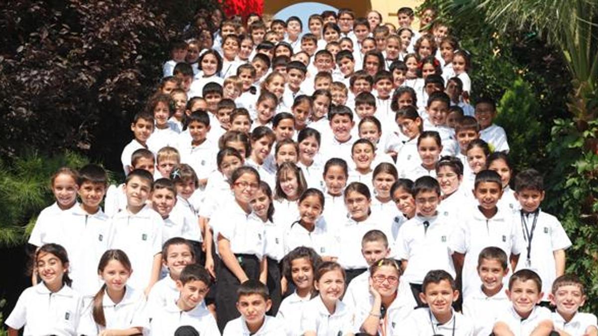 Darüşşafaka Eğitim Kurumları sınav tanıtım toplantısı düzenliyor