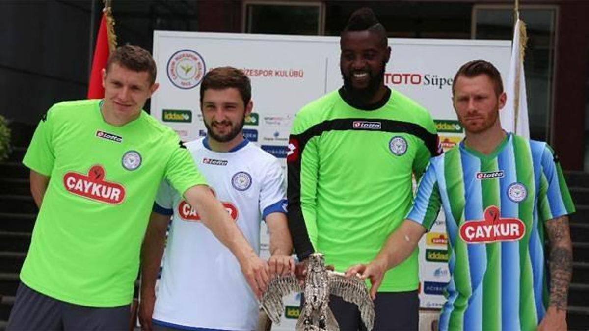 Rizespor, yeni transferlerini tanıttı