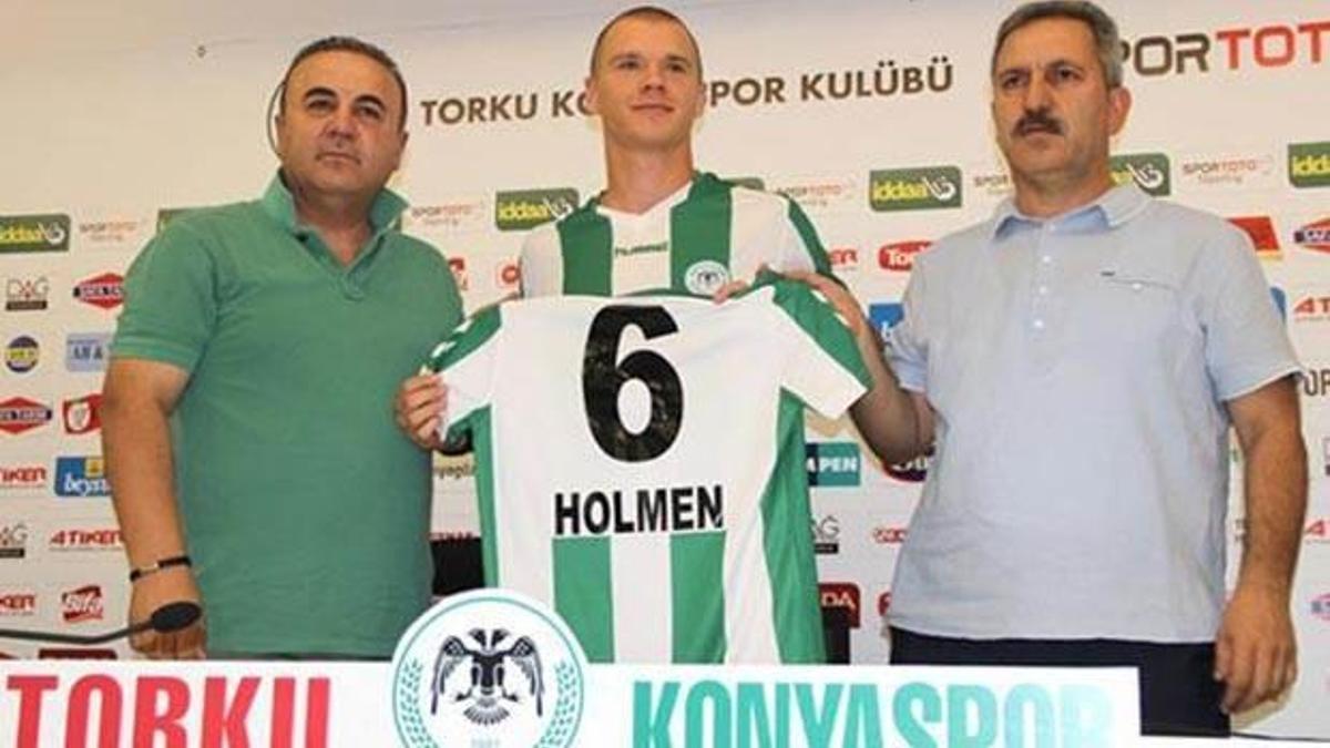 Holmen resmen Torku Konyaspor'da