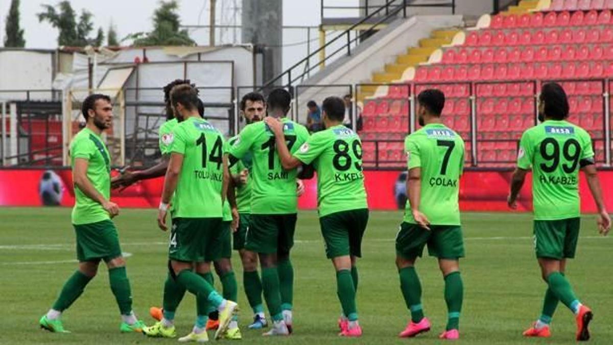 Akhisar şans tanımadı
