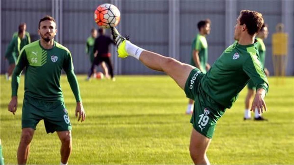 Bursaspor galibiyete doymuyor