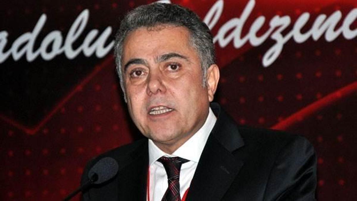 Es-Es başkanını seçti