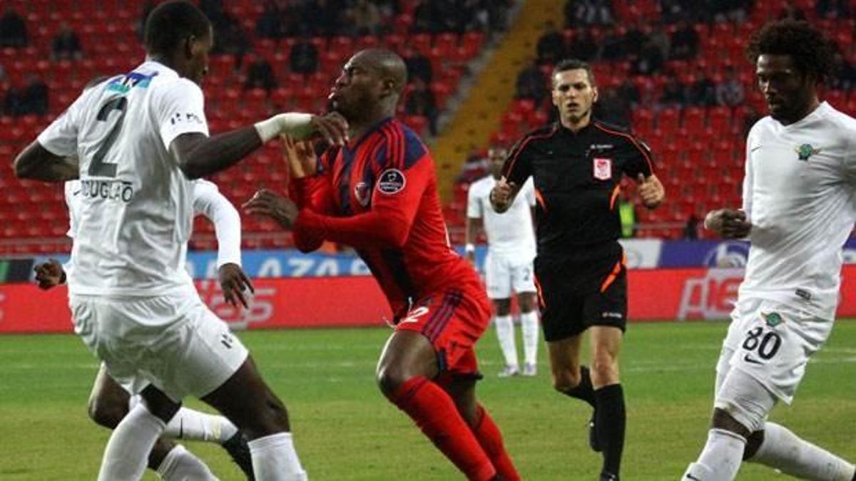 Mersin'de puanlar paylaşıldı