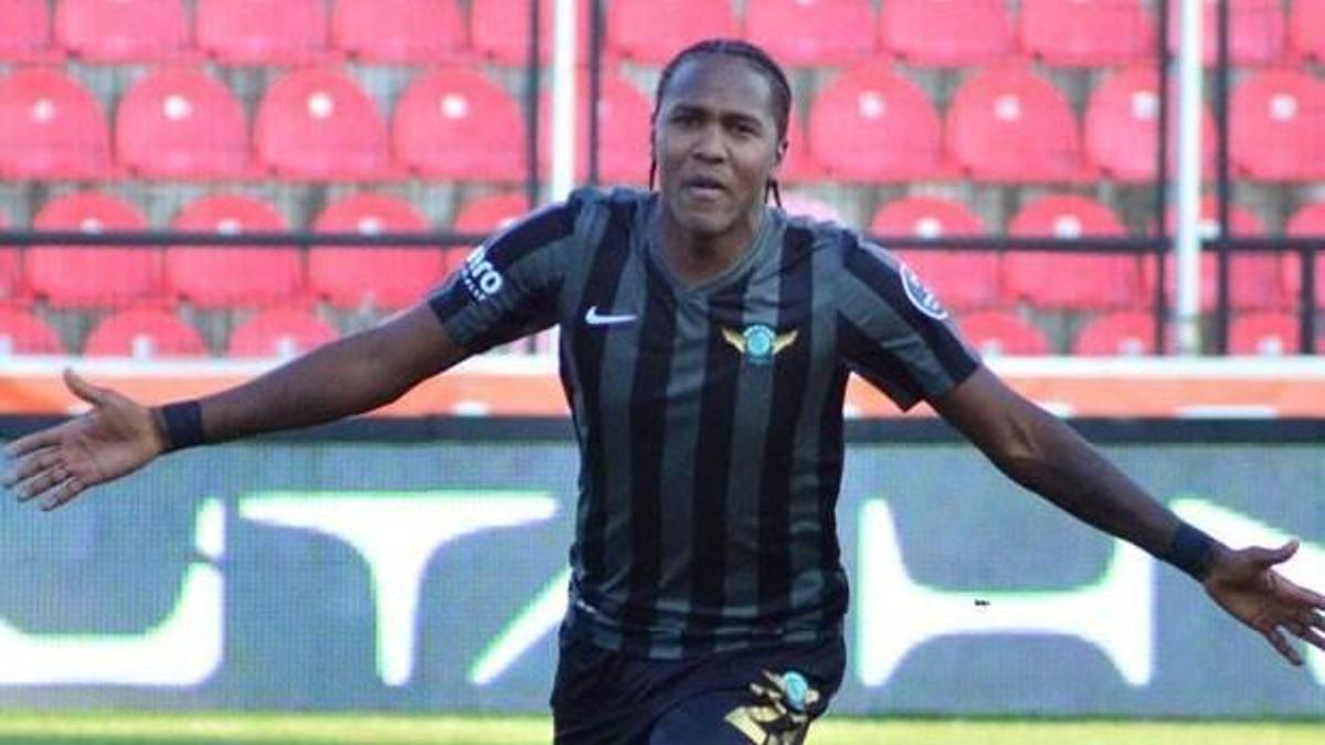 Bursaspor, Rodallega’yı istiyor