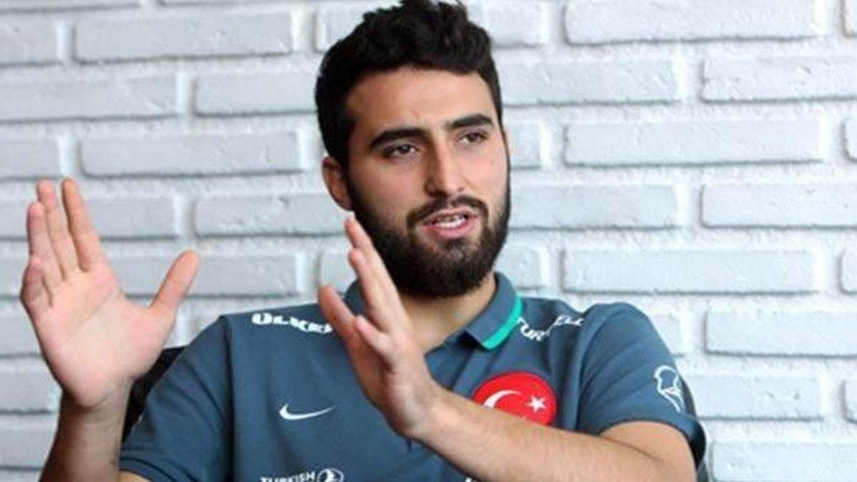 Kim bu Hayrullah Mert Akyüz?