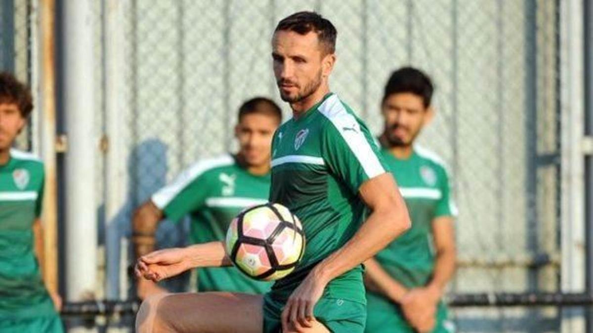 Tomas Sivok, Fenerbahçe maçına yetişecek