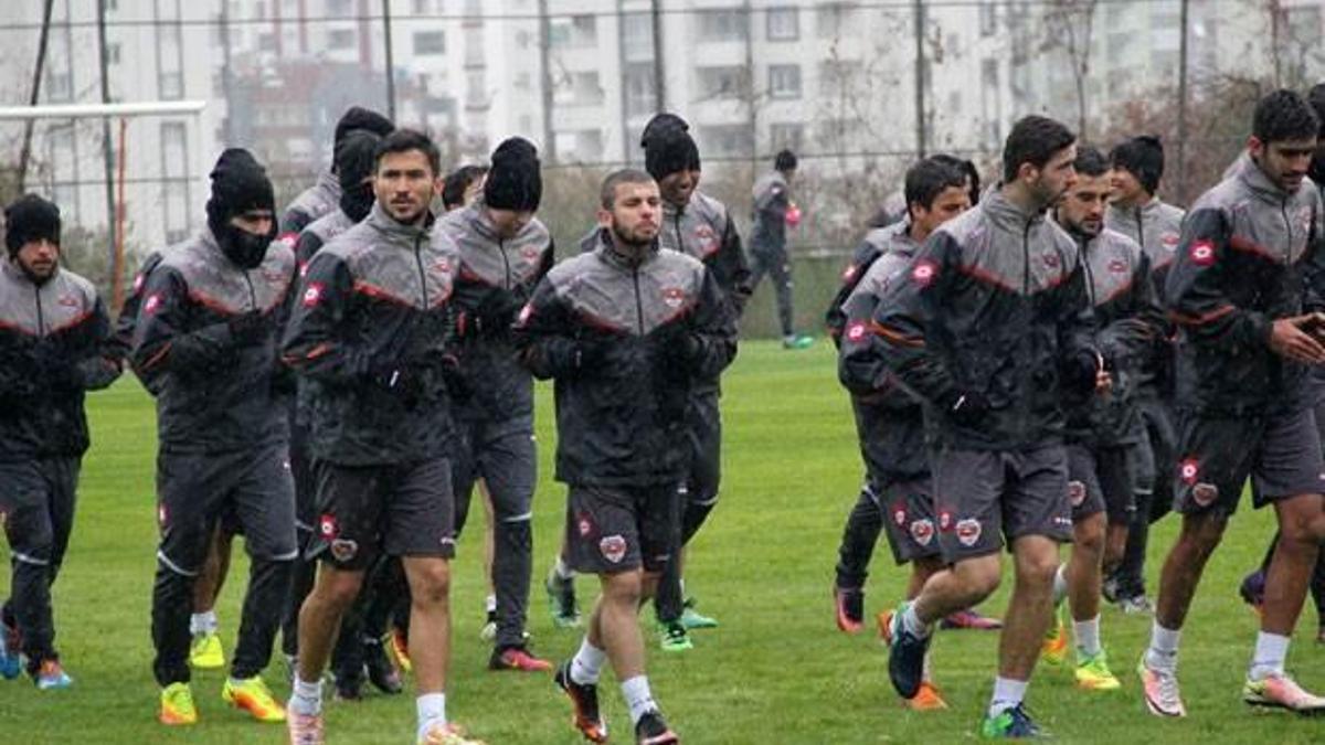 Adanaspor, Medipol Başakşehir maçına hazır