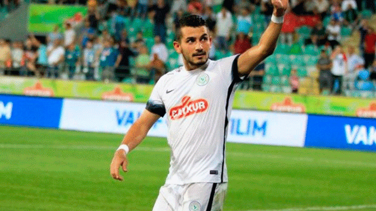 Çaykur Rizespor’da Emrah Başsan ve Volkan Pala ile yollar ayrıldı