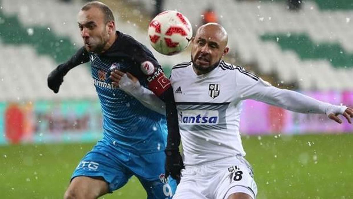 Bursaspor, 10 kişi Aydınspor'u yenemedi