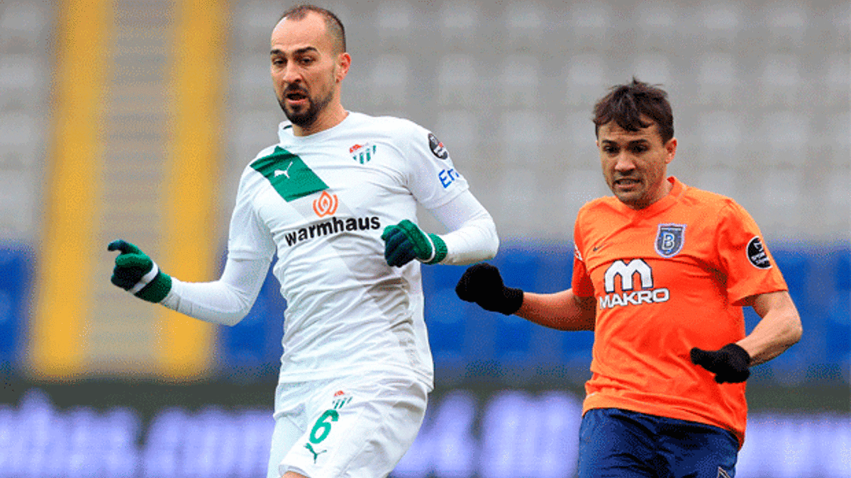 Medipol Başakşehir Bursaspor maçı özeti (İrfan Can darbesi)