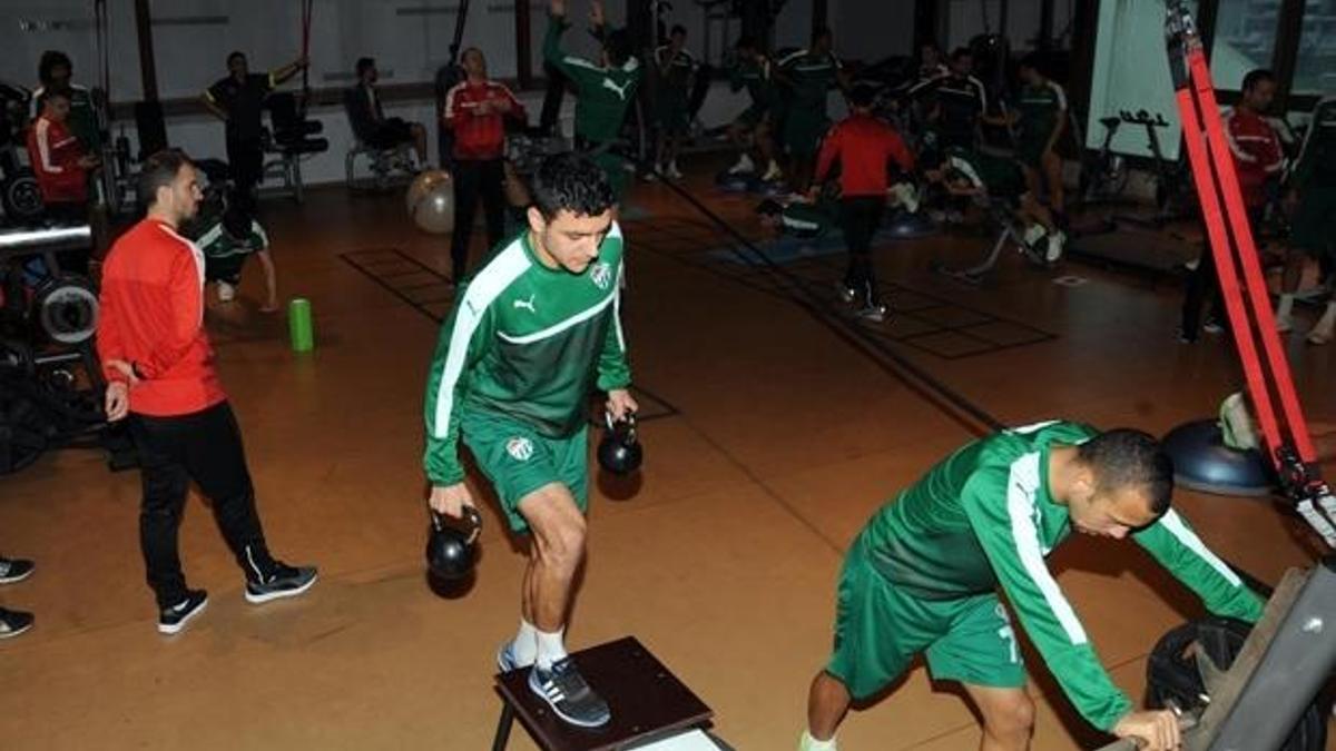 Bursaspor salonda güç depoladı!