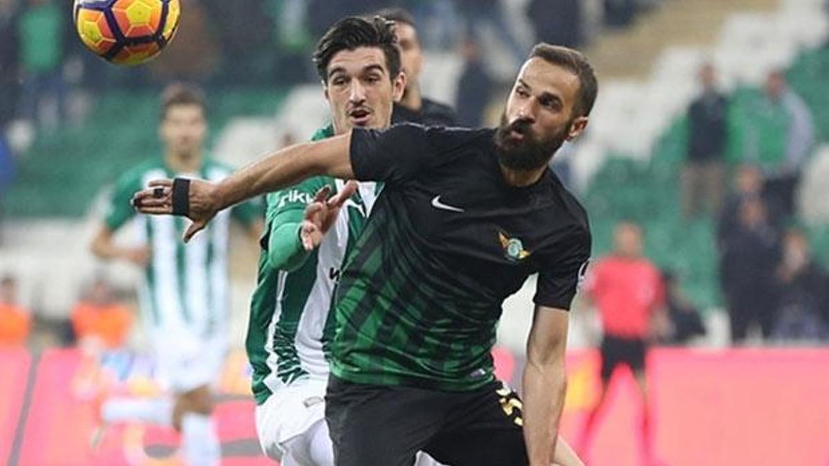 Serdar Kesimal ateş püskürdü: Tolunay Kafkas şizofren!
