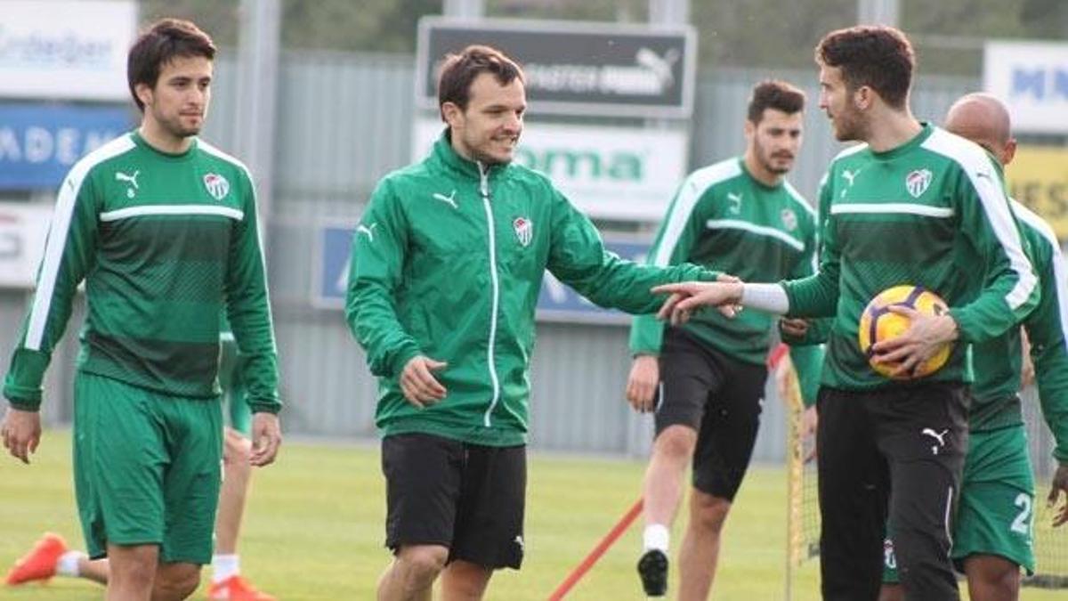 Bursaspor'da yüzler gülüyor
