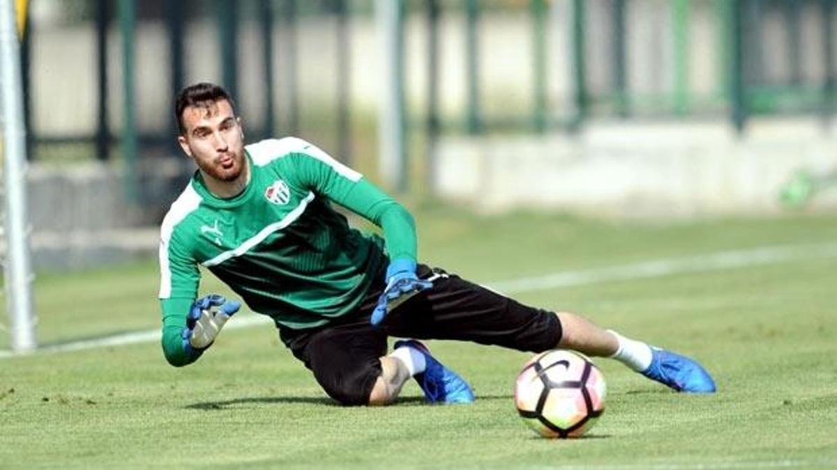 Bursaspor'un bankosu Harun Tekin!