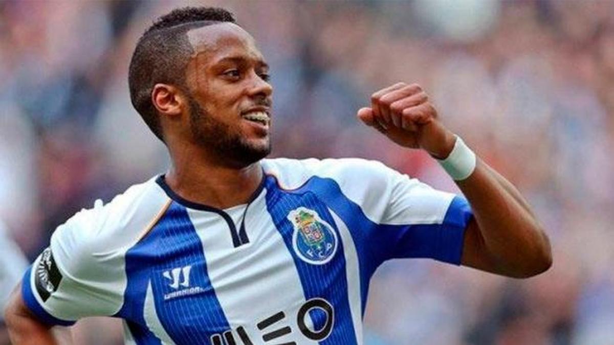 Douglas tamam, Hernani yolda!