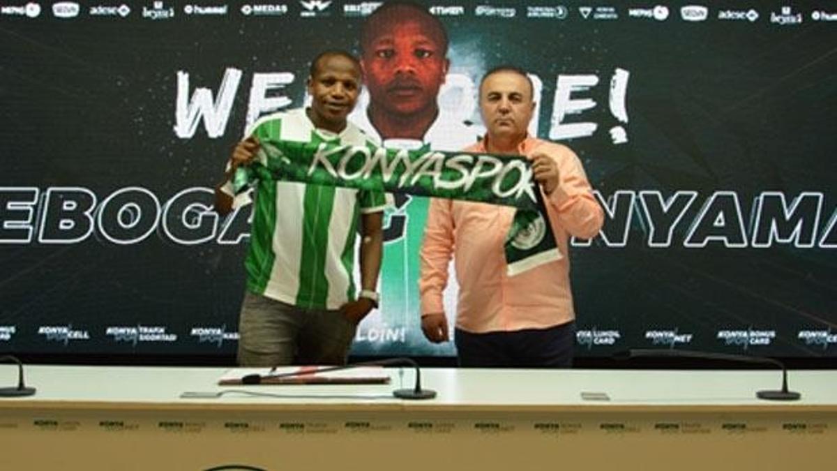 Atiker Konyaspor, Lebogang Manyama ile 3 yıllık sözleşme imzaladı