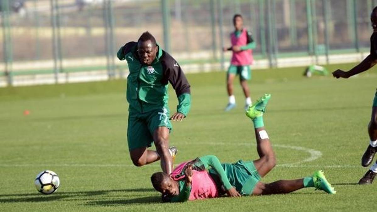 Bursaspor'da Badu şoku