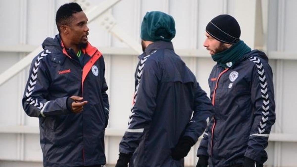 Atiker Konyaspor'da Eto'o ilk antrenmanına çıktı