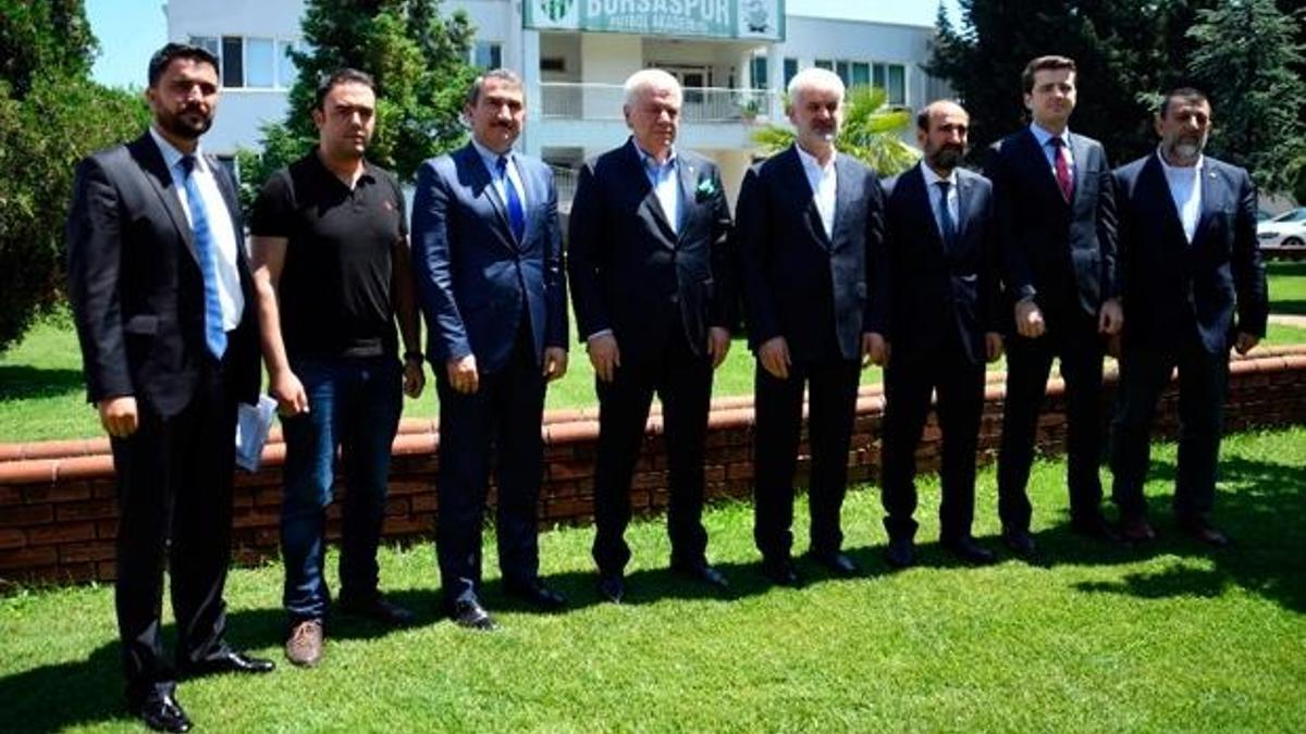 Bursaspor başkan adayları projelerini anlattı