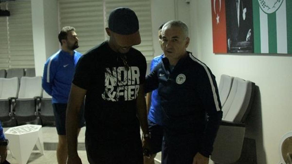 Rıza Çalımbay: "Eto'o gittiği için üzüldüm"