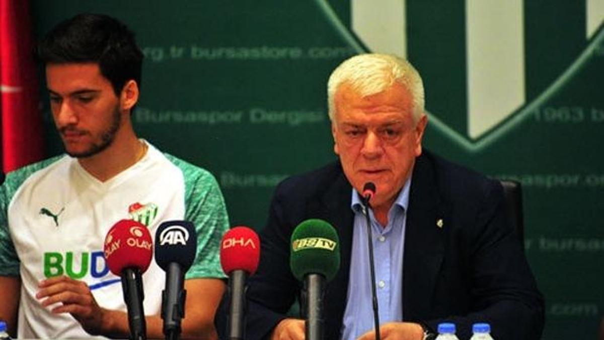 Ali Ay'dan Grosicki ve Harun Tekin açıklaması
