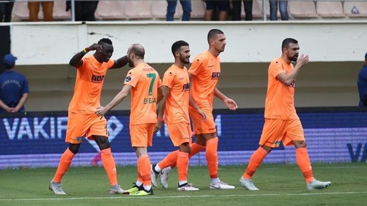 Alanyaspor - Akhisarspor: 2-1