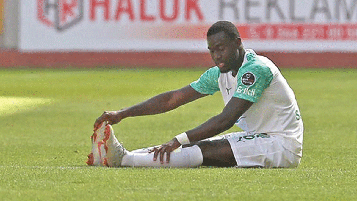 Bursaspor'da Saivet 1 ay yok!