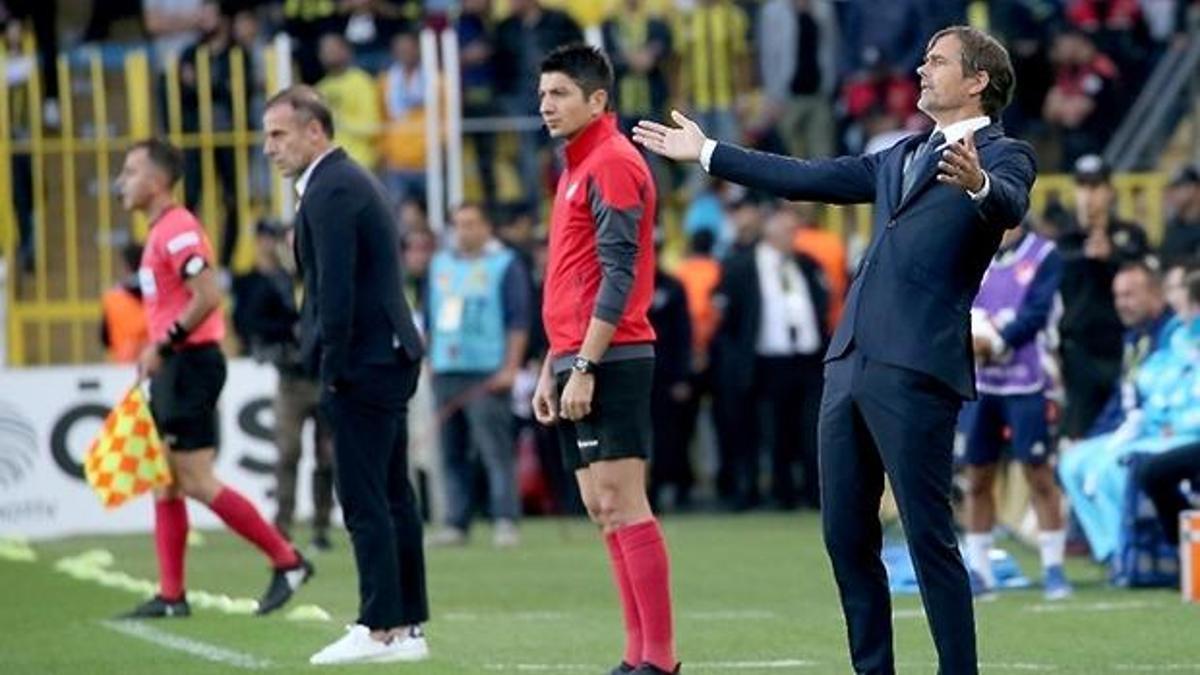 Cocu'dan istifa açıklaması!