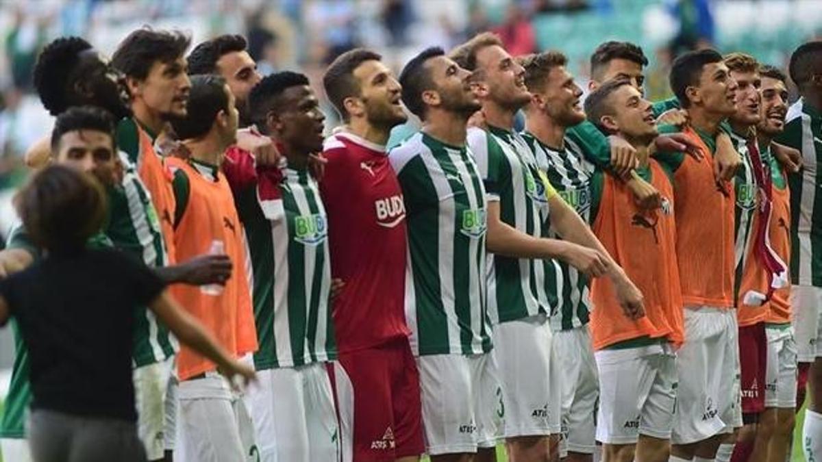 Bursa altyapısından Süper Lig'e 10 yılda 28 futbolcu